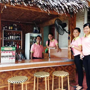 https://trudis-place.hotelspanglao.com