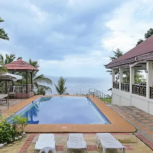 https://la-veranda-beach-resort-restaurant.hotelspanglao.com